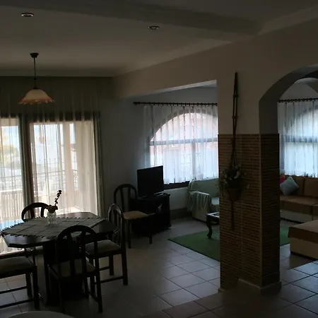 Beray فيلة Ayvalı